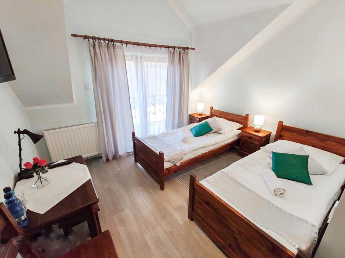 Pensjonat Koliber Sobków Esterno foto